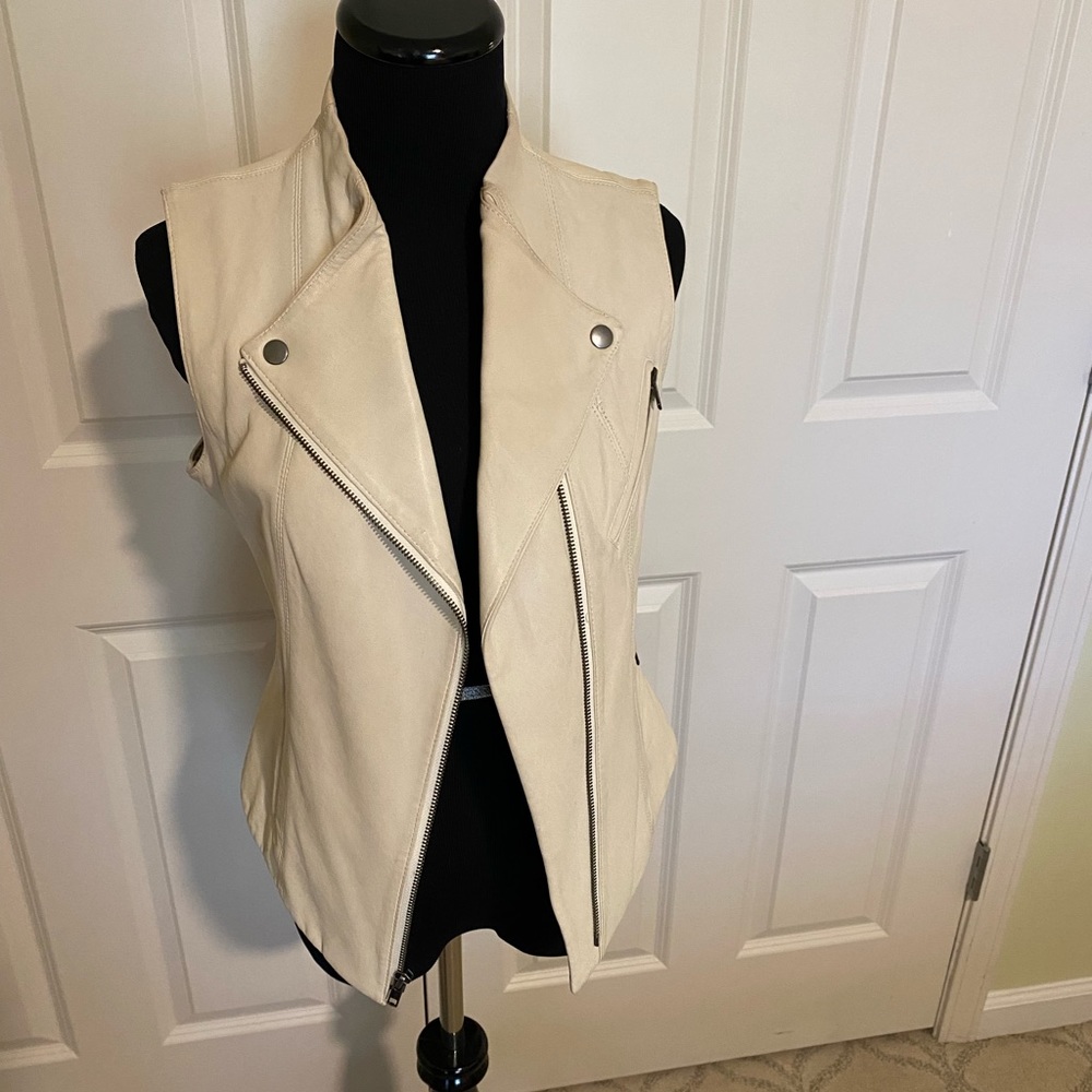 Theory ivory lamb leather moto vest size small